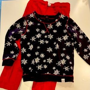 EUC 24mo Burt's bees baby winter outfit Christmas red pants and long sleeve